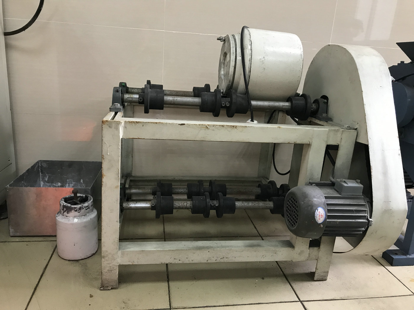 研发试验室设备--球磨机